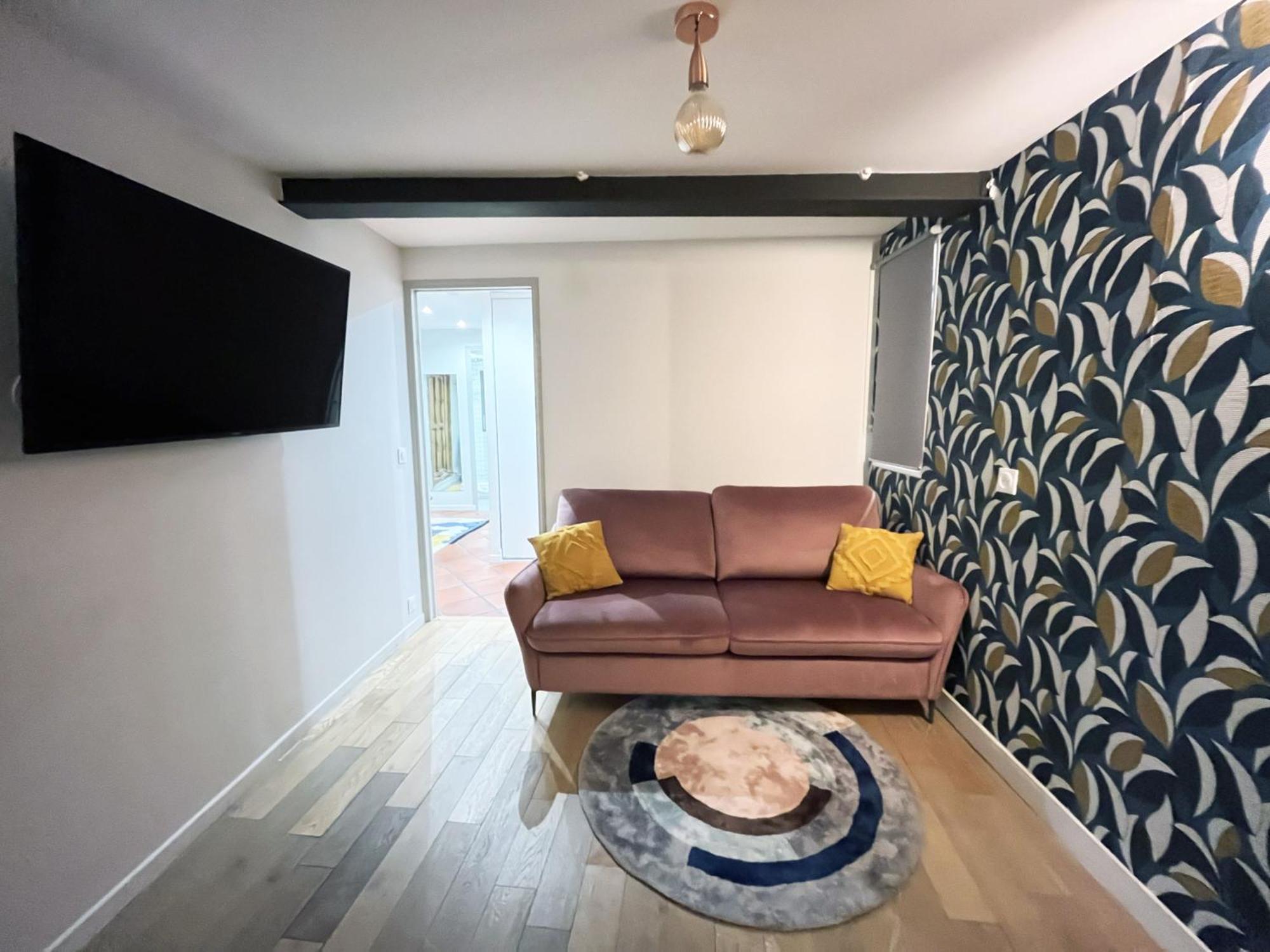 Apartment Urban Flat 161 - Sublime 4bdr Luxury Flat In Paris