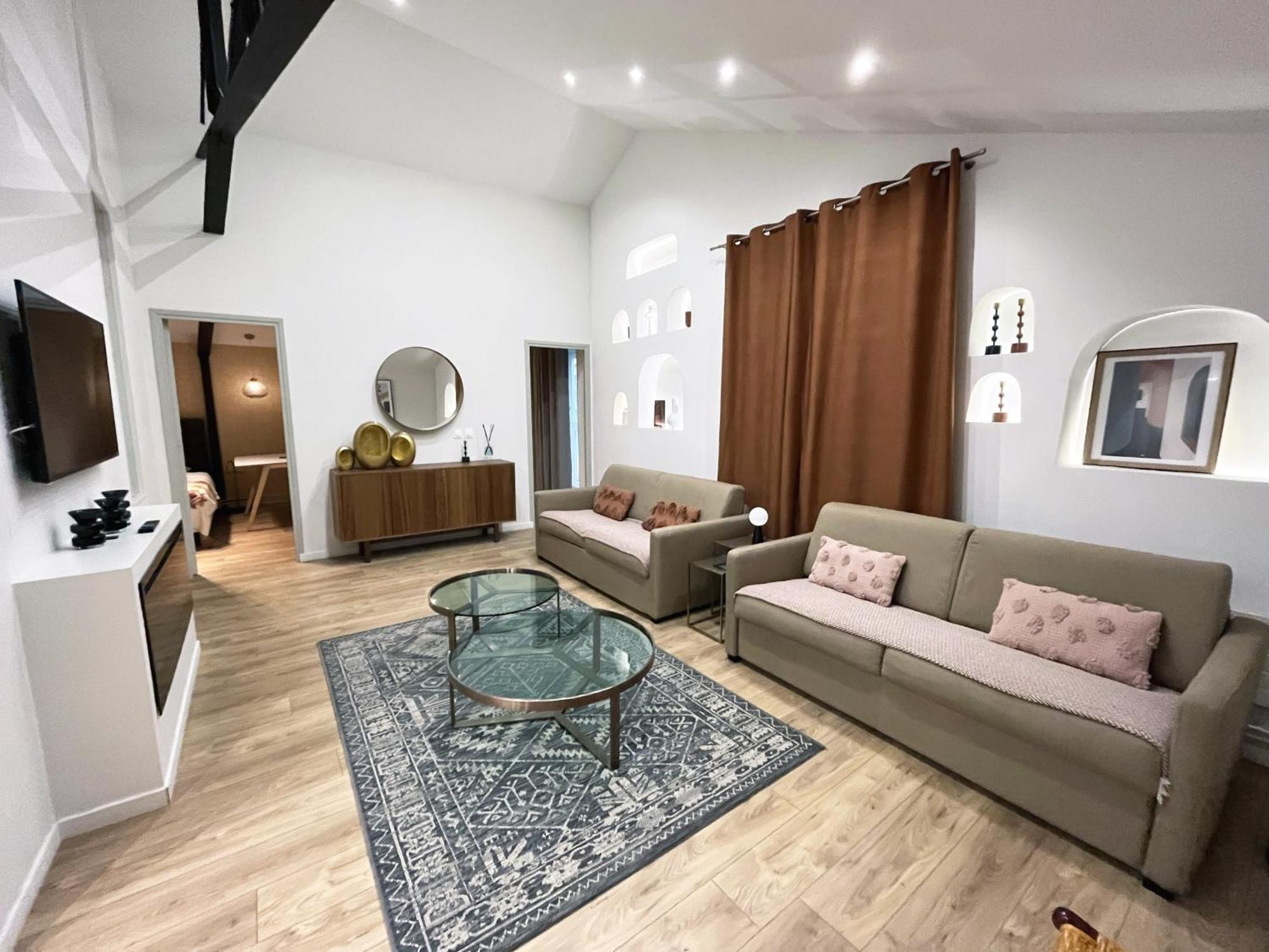 Urban Flat 161 - Sublime 4bdr Luxury Flat In Paris